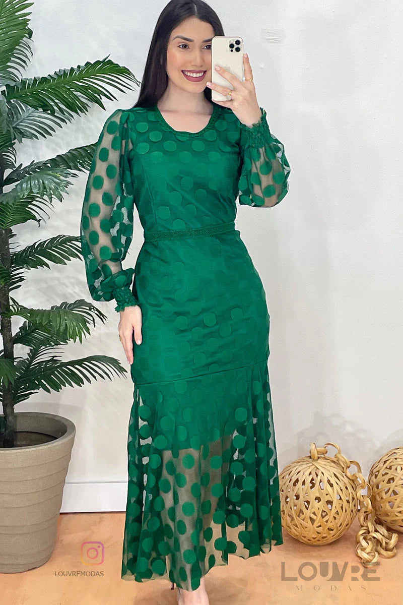 Vestido em Tule verde Forrado com detalhes em Guipir elegante - Lançamento Moda Evangélica